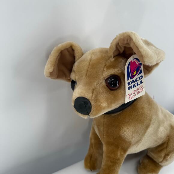 Vintage Taco Bell Tan Chihuahua Puppy Dog Plush Stuffed Animal Collectable - Picture 1 of 6